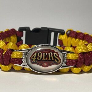San Francisco 49ers NFL Paracord Bracelet NEW